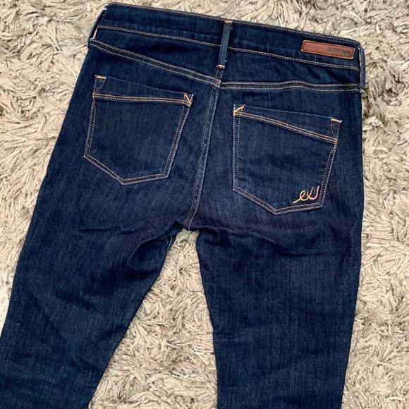 Express Mid Rise Jean Legging - Picture 4 of 8